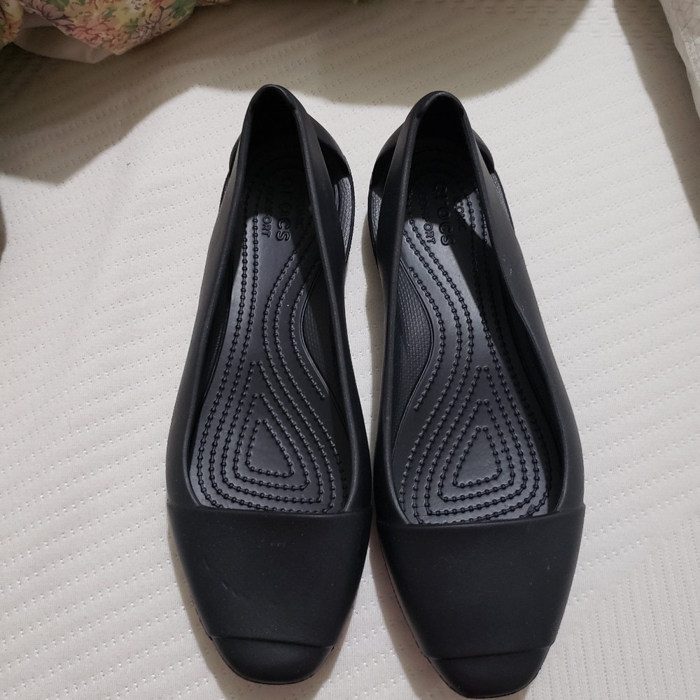 Crocs sienna flats black